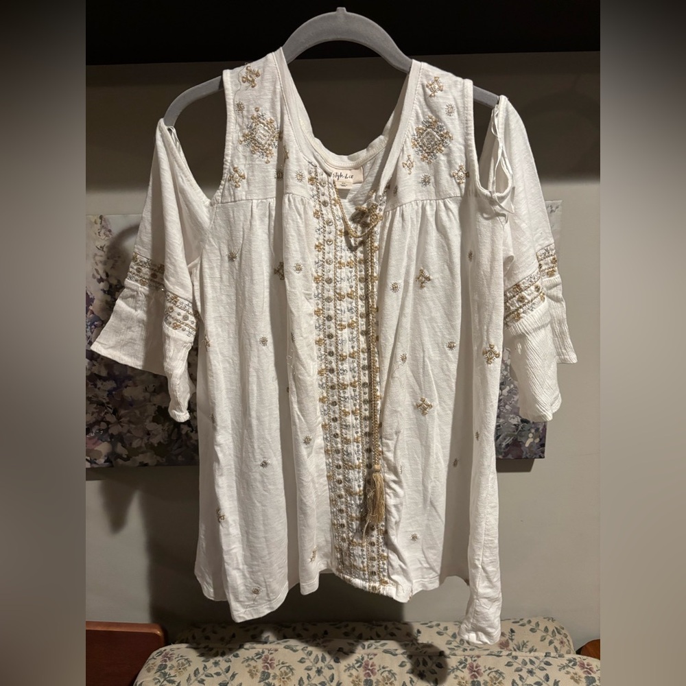 Style & Co. White and Gold Embroidered Blouse